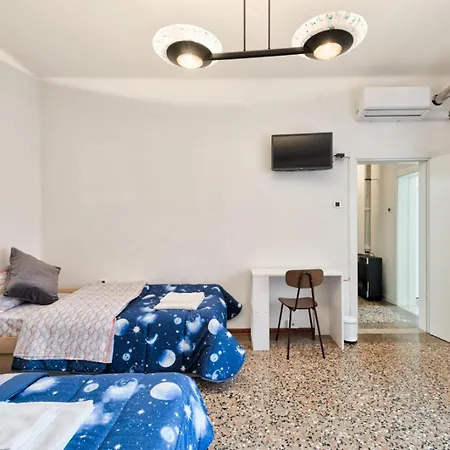 Living 3 Bedrooms * Benátky
